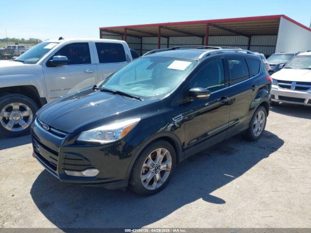 1FMCU9J90EUA22353 Ford Escape Titanium