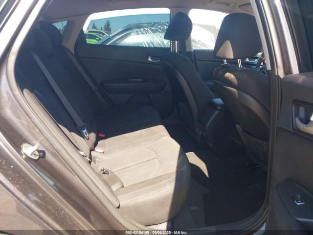 KNAGT4L30H5170762 KIA Optima Lx