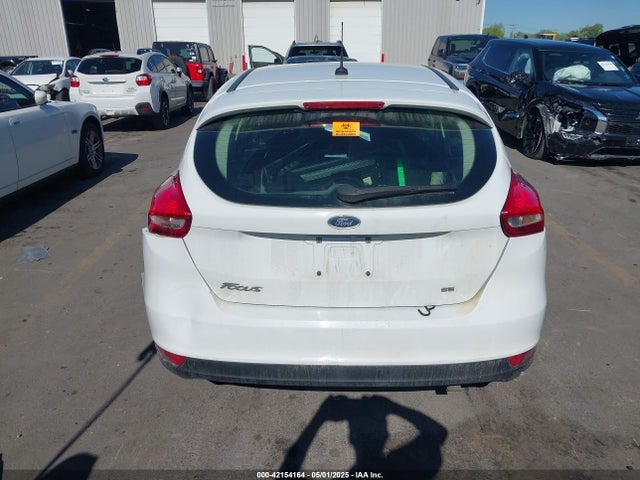 Ford 2016 2016 1FADP3K21GL247264 Image 16