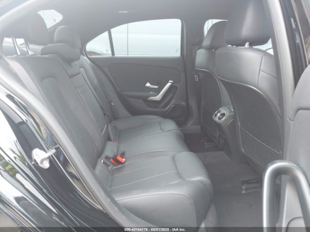 2022 MERCEDES-BENZ A 220 W1K3G4EB6NJ356664 Photo 7
