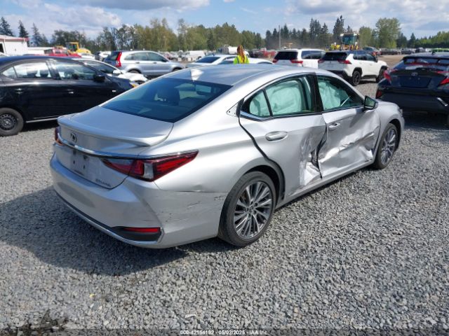 58AB21B15KU001482 Lexus ES 300H