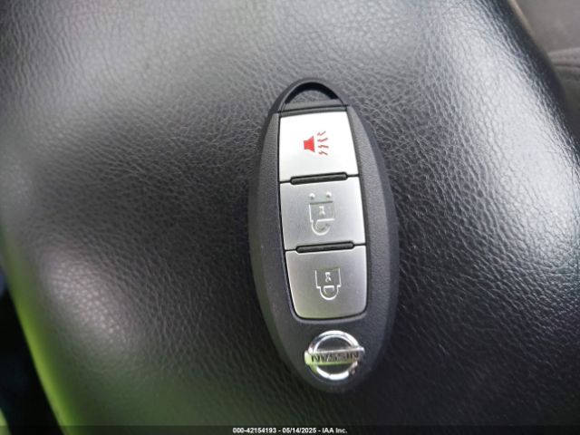 KNMAT2MT9GP631505 Nissan ROGUE SV