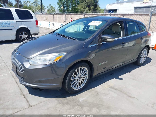 1FADP3R49FL211294 Ford FOCUS ELECTRIC