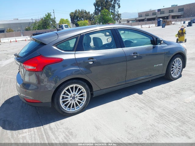 1FADP3R49FL211294 Ford FOCUS ELECTRIC
