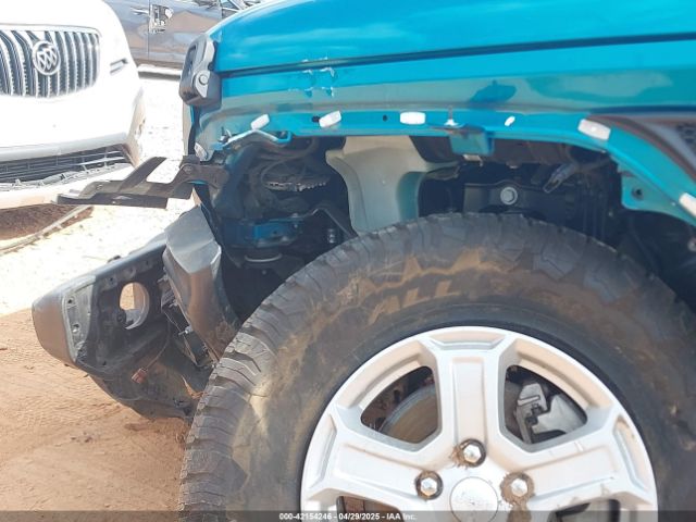 1C4HJXDG4LW331133 Jeep Wrangler Unlimited Sport S 4x4