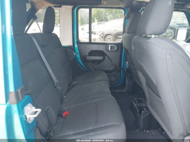 1C4HJXDG4LW331133 Jeep Wrangler Unlimited Sport S 4x4