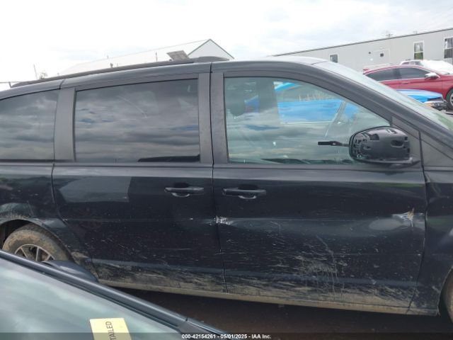 2C4RDGEG8JR146311 Dodge Grand Caravan Gt