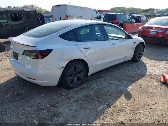 2023 TESLA MODEL 3 5YJ3E1EA3PF617460 Photo 3