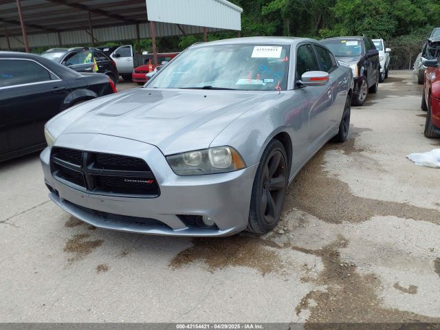 2C3CDXHG5EH162824 Dodge Charger Sxt