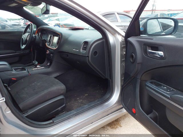 2C3CDXHG5EH162824 Dodge Charger Sxt