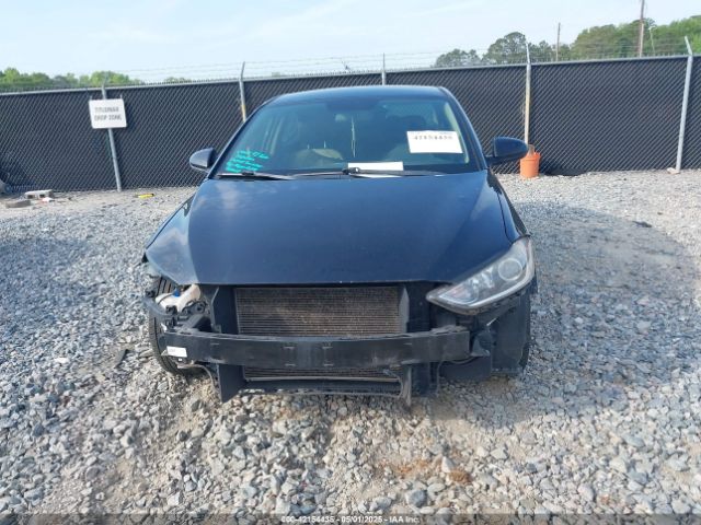 5NPD74LF7JH351495 Hyundai ELANTRA SE