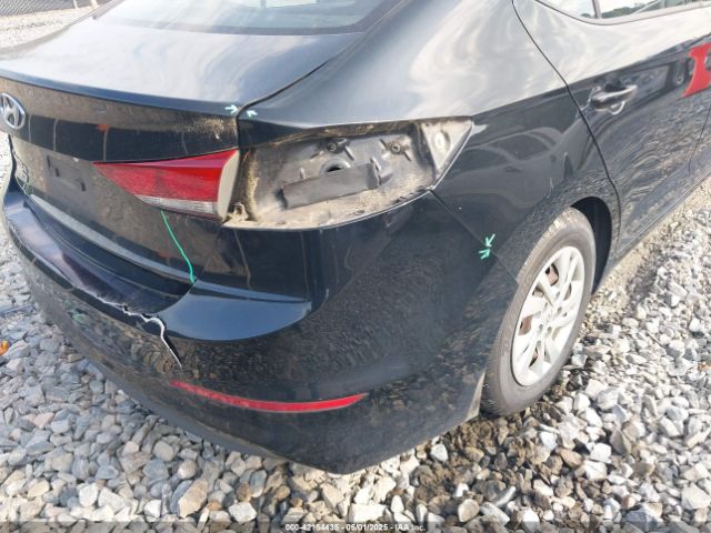 5NPD74LF7JH351495 Hyundai ELANTRA SE