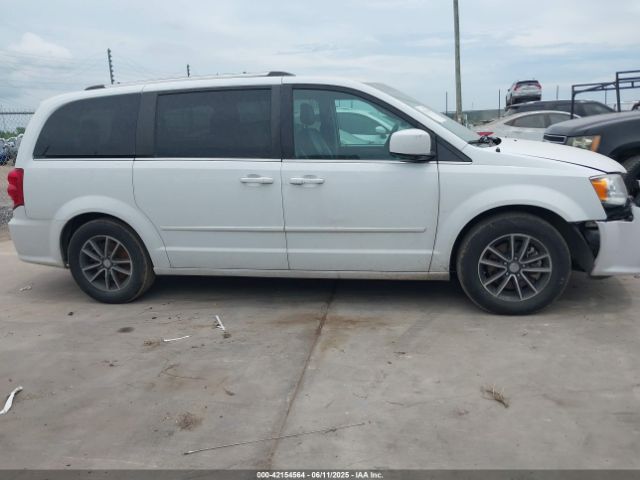 2C4RDGCG6HR670912 Dodge Grand Caravan Sxt