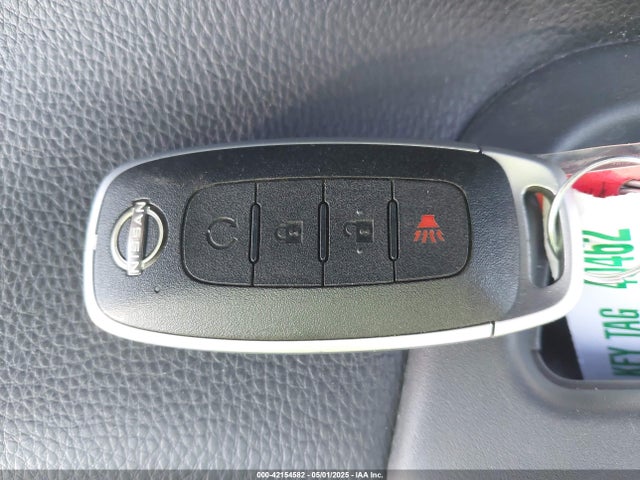 5N1DR3BC8RC258189 Nissan Pathfinder Sv 4wd