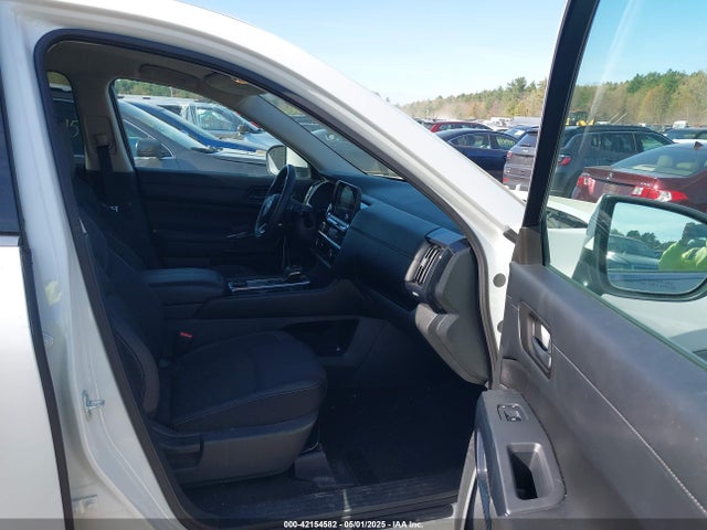 5N1DR3BC8RC258189 Nissan Pathfinder Sv 4wd