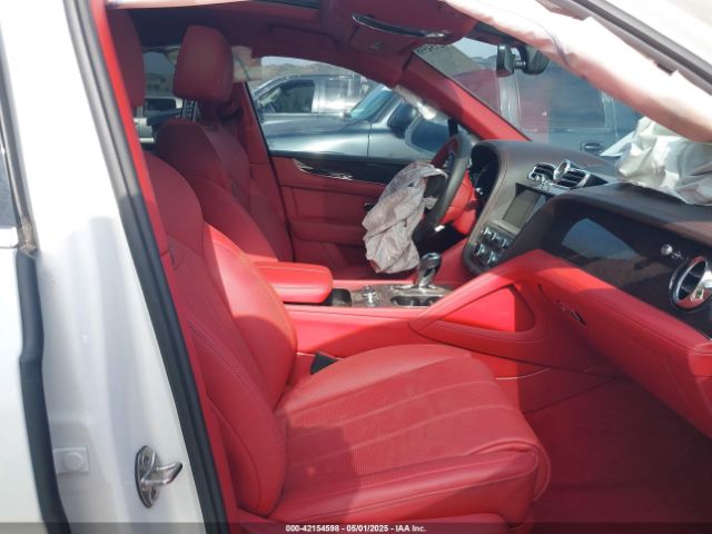 2022 BENTLEY BENTAYGA SJAAM2ZV4NC016521 Photo 4