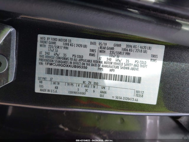 1FMCU0GDXKUB95350 Ford ESCAPE SE