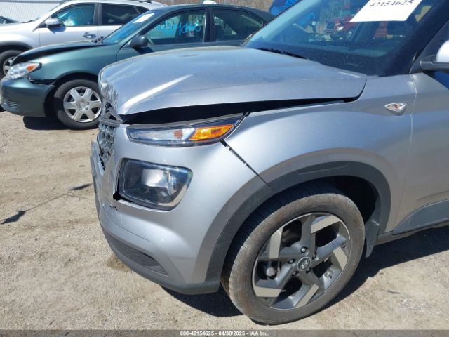 KMHRC8A33RU326558 Hyundai Venue Sel