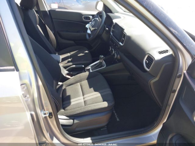 KMHRC8A33RU326558 Hyundai Venue Sel