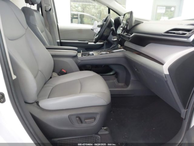 2023 TOYOTA SIENNA 5TDYRKEC9PS176415 Photo 4
