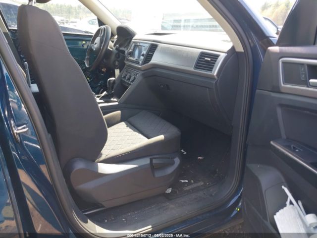 2019 VOLKSWAGEN ATLAS 1V2GR2CA6KC552560 Photo 4