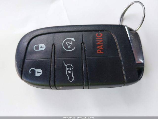 3C4NJDBB3JT325450 Jeep Compass Altitude 4x4