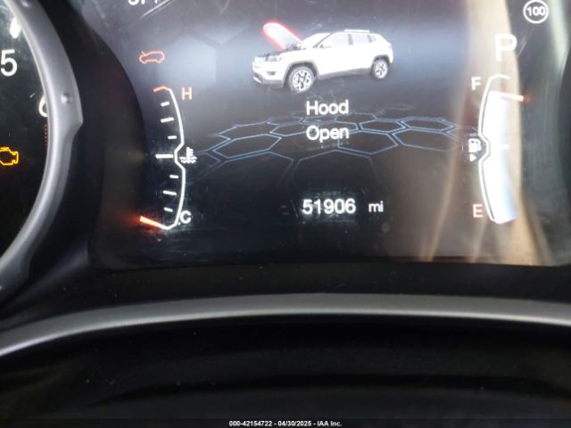 3C4NJDBB3JT325450 Jeep Compass Altitude 4x4