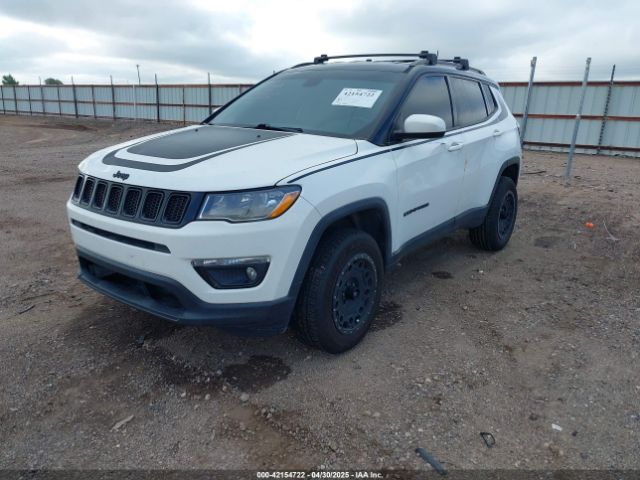 3C4NJDBB3JT325450 Jeep Compass Altitude 4x4