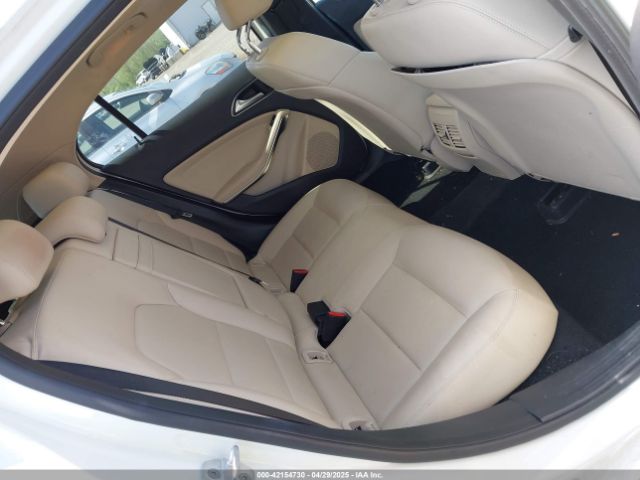 WDCTG4GB6HJ305946 Mercedes-Benz Gla 250 4matic