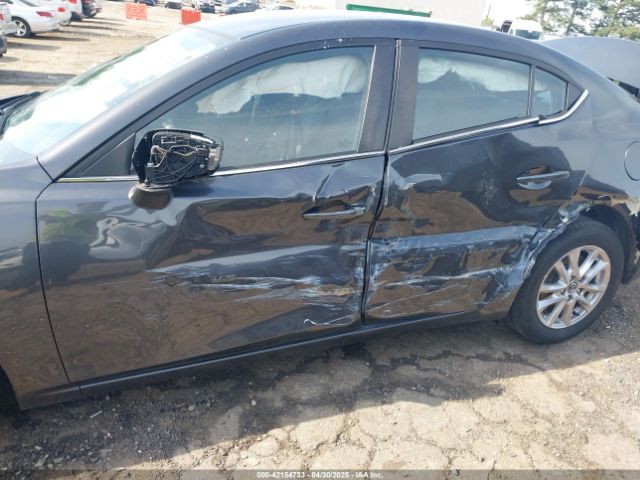 JM1BM1U78G1303249 Mazda Mazda3 I Sport