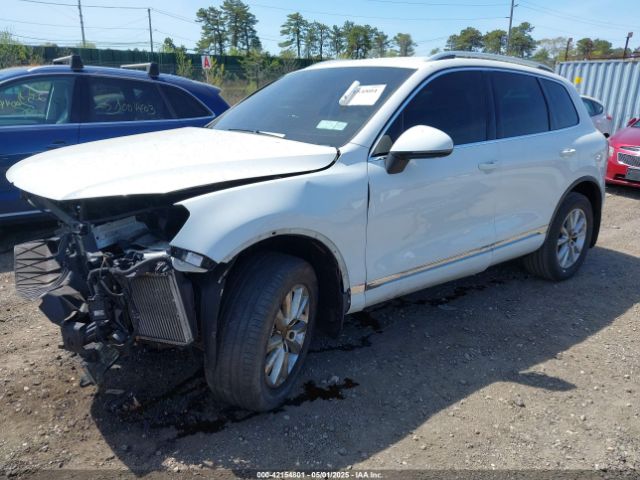 2013 VOLKSWAGEN TOUAREG WVGEP9BP4DD013215 Photo 1