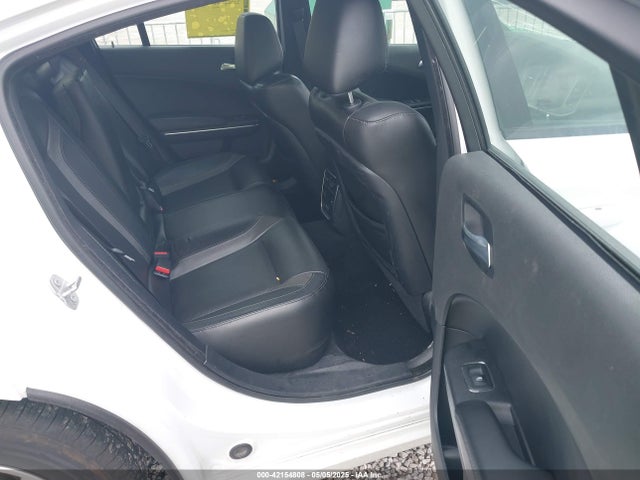 2C3CDXBG4MH641078 Dodge Charger Sxt Rwd