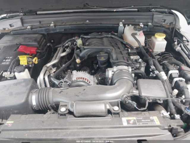 1C6JJTAG7PL547460 Jeep Gladiator Sport S 4x4