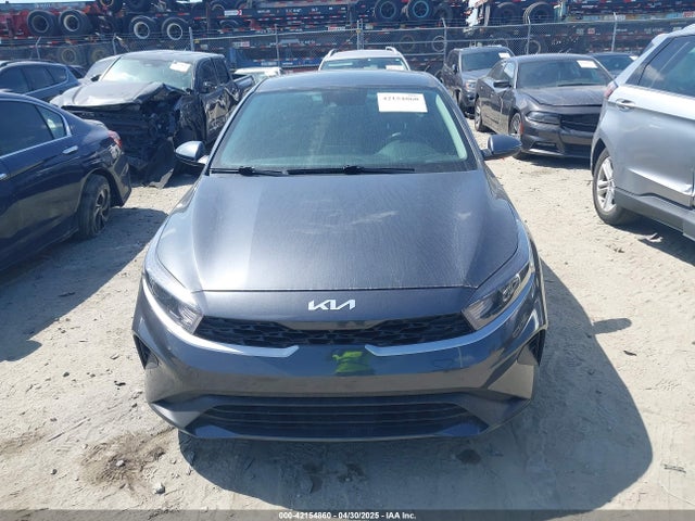 3KPF24AD3RE757105 KIA Forte Lxs