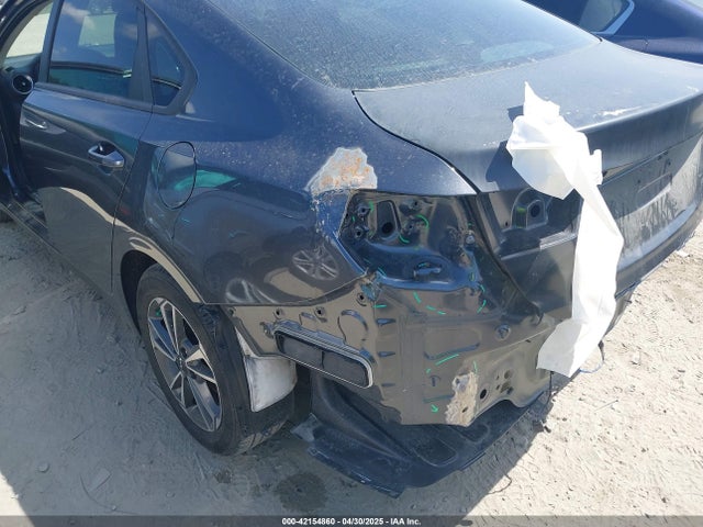 3KPF24AD3RE757105 KIA Forte Lxs