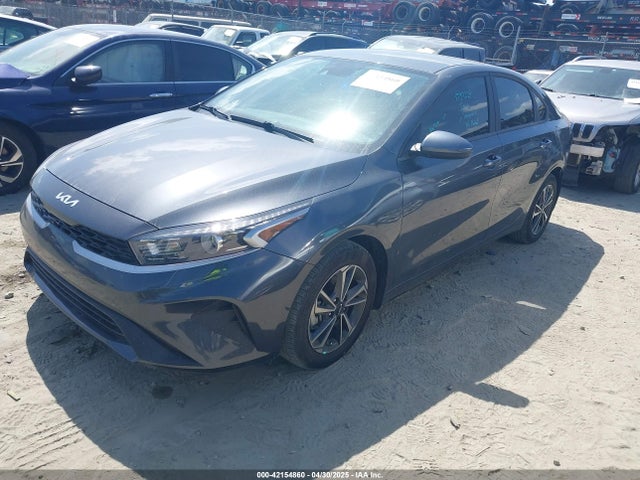 3KPF24AD3RE757105 KIA Forte Lxs