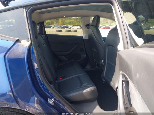2021 TESLA MODEL Y 5YJYGDEE5MF089548 Photo 7