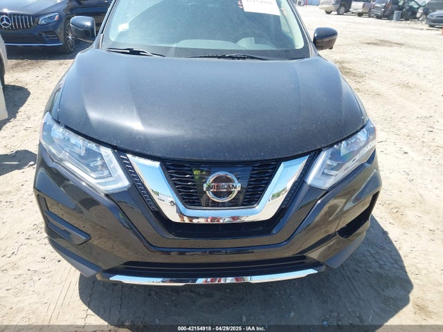 KNMAT2MV8HP616741 Nissan ROGUE SV