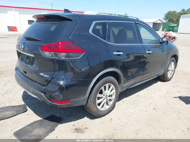 KNMAT2MV8HP616741 Nissan ROGUE SV