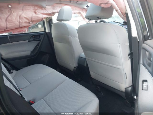 JF2SJAECXHH564915 Subaru Forester 2.5i Premium