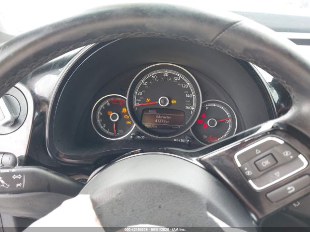 2018 VOLKSWAGEN BEETLE 3VWFD7AT1JM726428 Photo 6