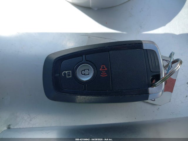 1FMCU9BZ8MUA82779 Ford hev/phev