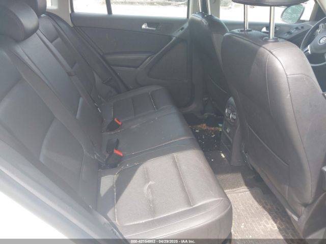 WVGAV7AX8GK000056 Volkswagen TIGUAN S