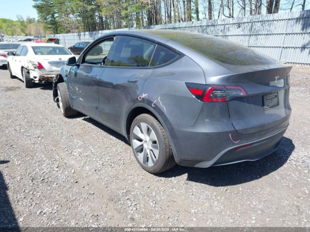 2023 TESLA MODEL Y 7SAYGDEE9PA170556 Photo 2