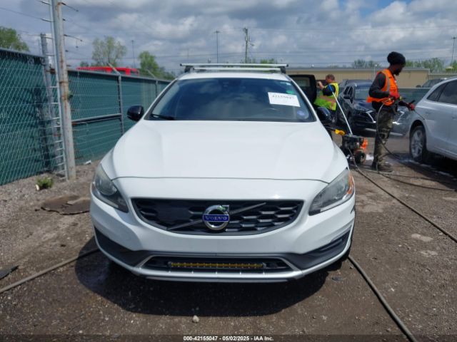 YV4612HKXG1003465 Volvo V60 Cross Country T5