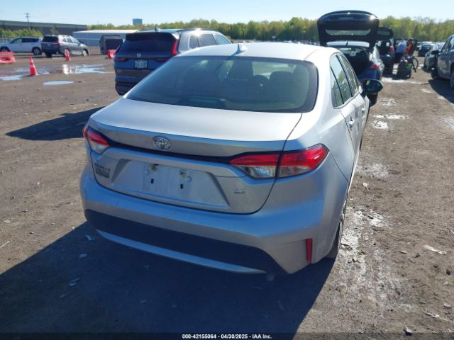 JTDEPRAE7LJ035228 Toyota COROLLA LE