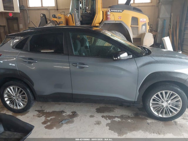KM8K22AA8JU070972 Hyundai Kona Sel