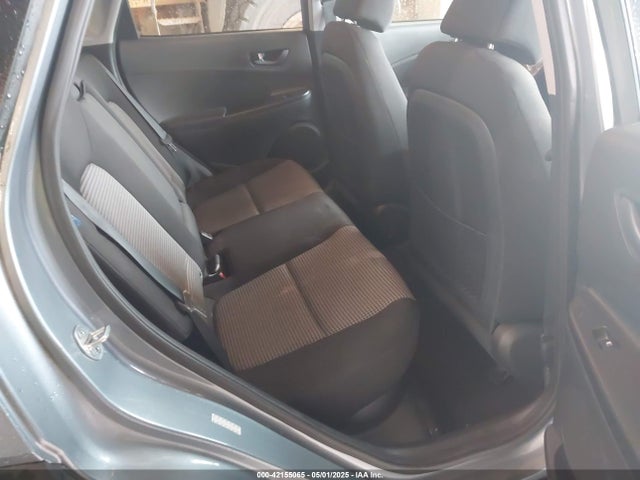 KM8K22AA8JU070972 Hyundai Kona Sel