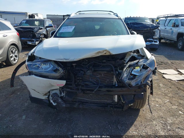 5N1AT2MV8EC824584 Nissan Rogue Sl