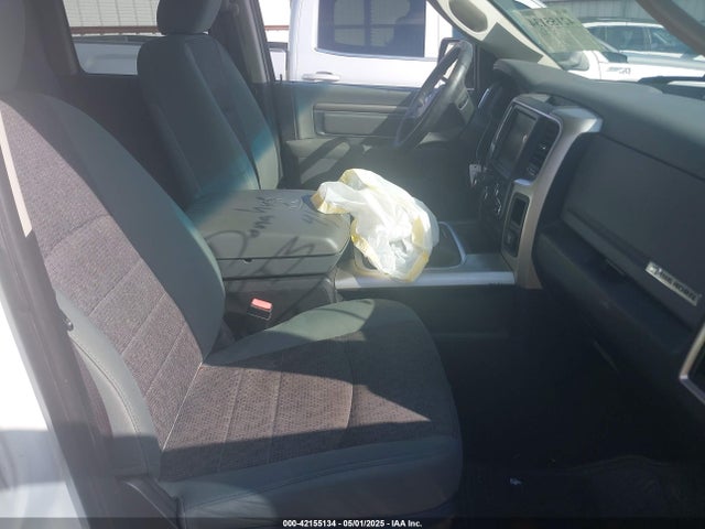 2016 RAM 1500 1C6RR6GG3GS223660 Photo 4